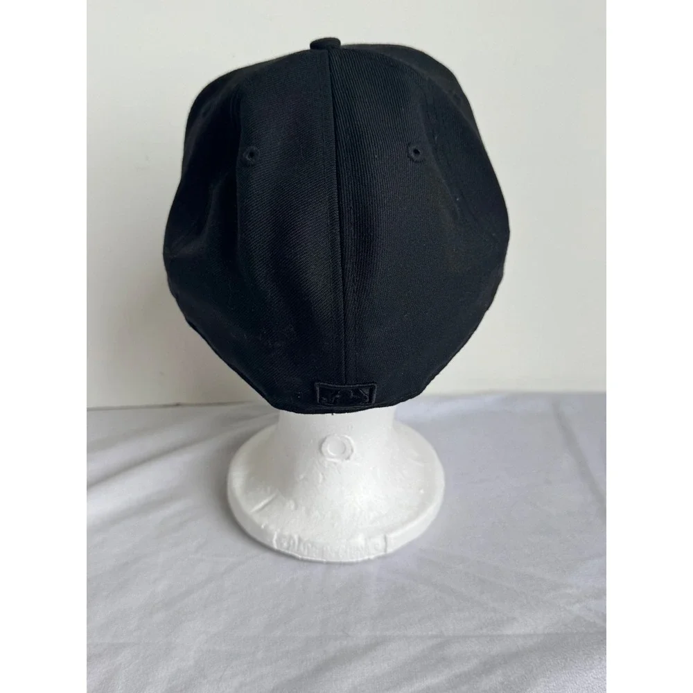 New Era 59FIFTY NY Yankees Fitted Hat‎ 7 1/2 Black on Black MLB Baseball Cap
